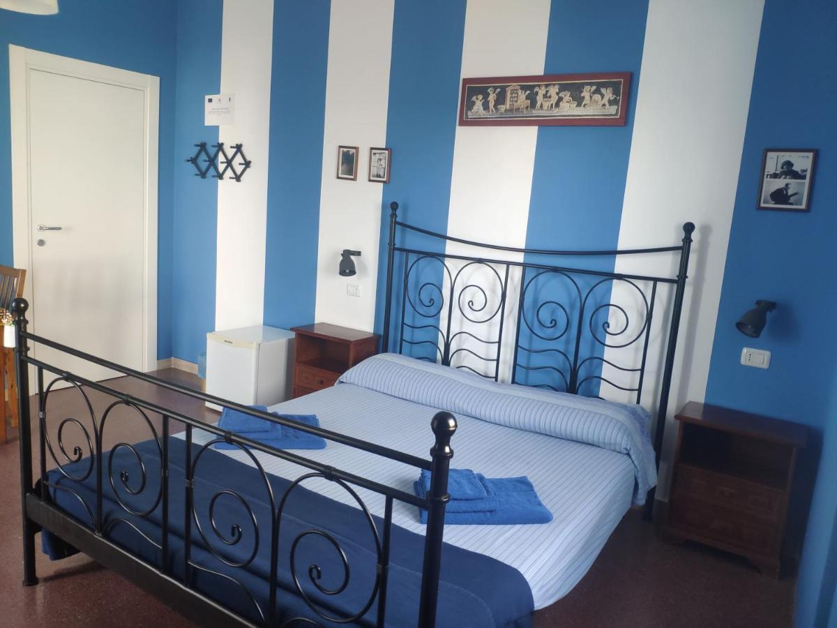 B&B De Angelis Marina di Ginosa Bagian luar foto